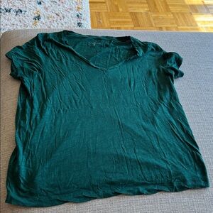 LL Bean Green V-Neck T-Shirt